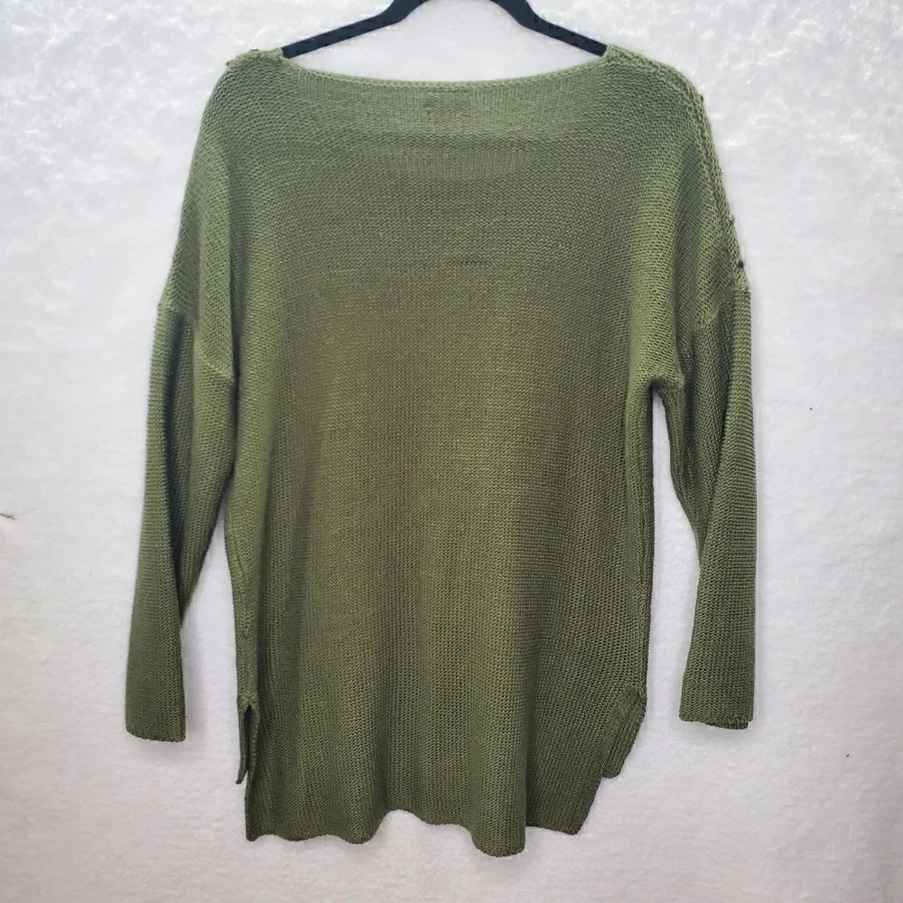 Hot & Delicious Green Studed Sweater Size M/L - Picture 3 of 16